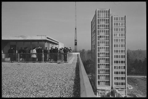 Cité universitaire – 1963 inauguration sur le toit
